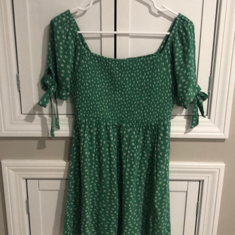 Women/Juniors Dress